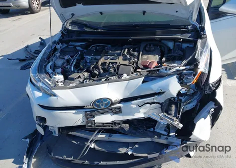 2022 Toyota Prius L из США, поврежденный, VIN JTDKAMFU9N3174887